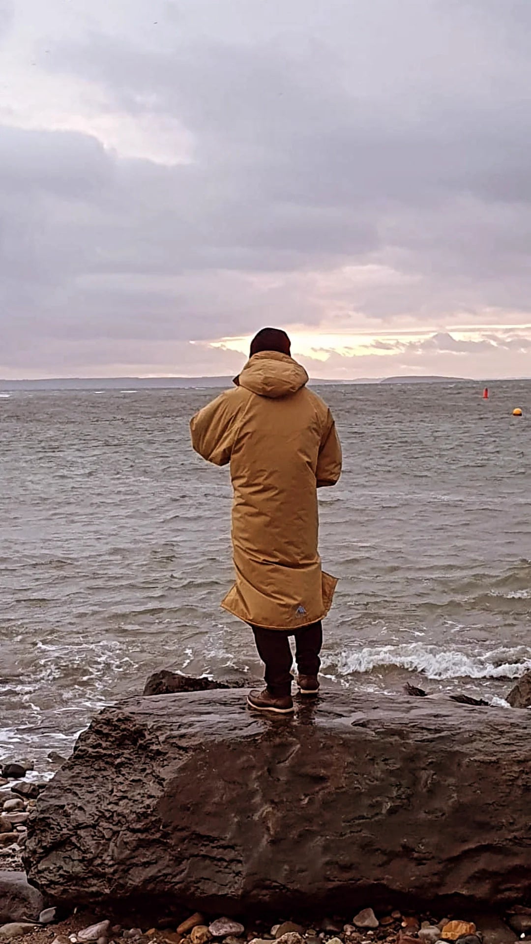 ActivRobe - A Change Robe for your water sports and outdoor activities - Sand